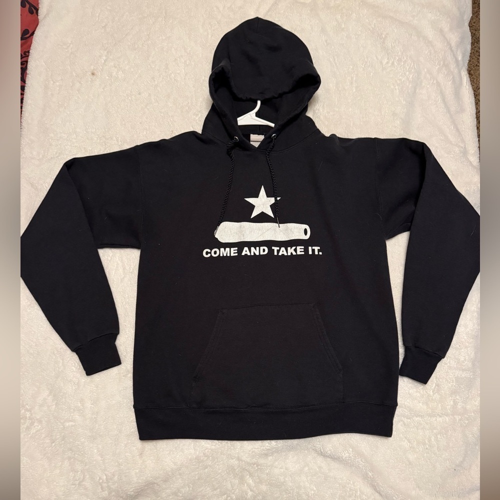 Hanes “Come And Take It” Hoodie Medium